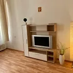 Apartment Insat